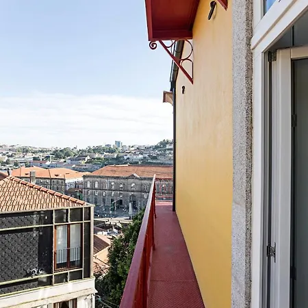 Stunning Duplex Near River By Lovelystay Apartment Porto