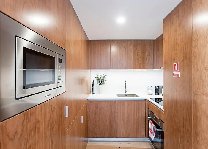 Stunning Duplex Near River By Lovelystay Porto