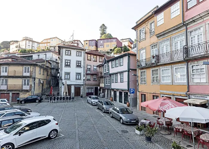 Stunning Duplex Near River By Lovelystay Apartment *