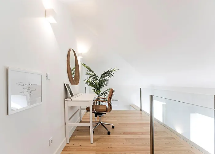 Apartament Stunning Duplex Near River By Lovelystay *