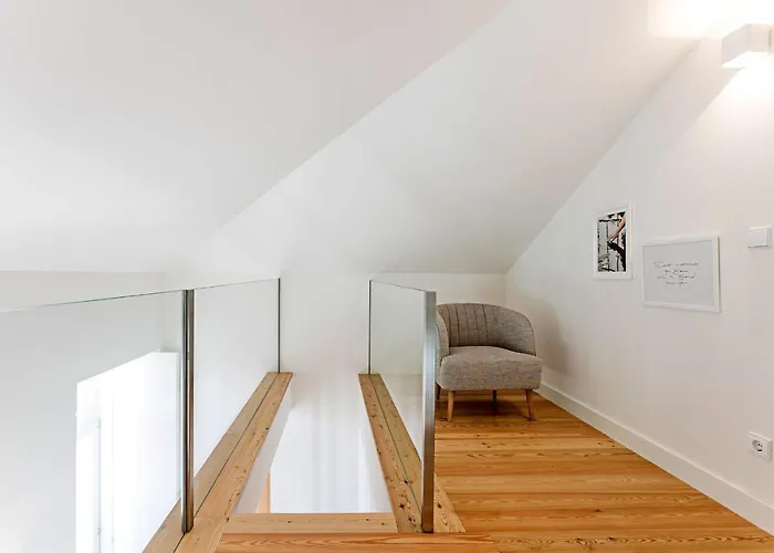 Stunning Duplex Near River By Lovelystay * Porto