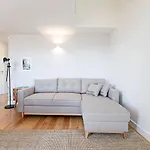 Stunning Duplex Near River By Lovelystay * Porto