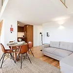 Lejlighed Stunning Duplex Near River By Lovelystay
